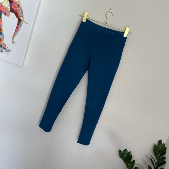 Free People Movement “Virgo” Split Calf Leggings - Picture 4 of 7